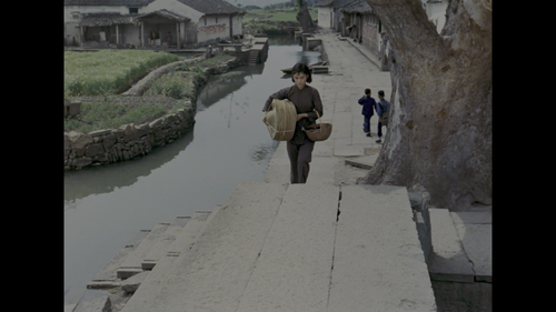 Two.Stage.Sisters.1964.UHD.BluRay.REMUX.2160p.HEVC.LPCM2.0 HDS.mkv 20230524 163852.563.png