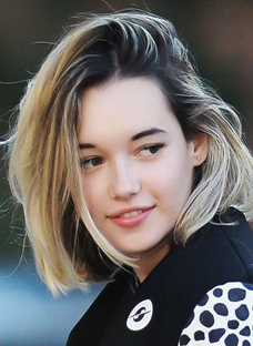 Lizzie22.png