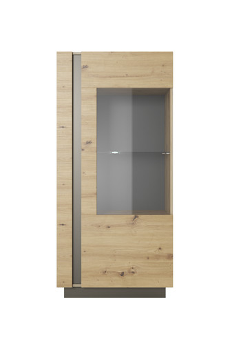 Laski 19 01 23 Arco Witryna niska artisan front zamkniete biale tlo.jpg