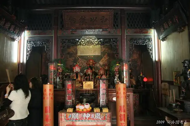 風神廟主祀全台唯一風神爺，上有1924年的和以被物匾額