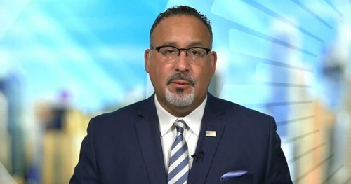 0630 cmo scotuscardona sot 2091967 640x360.png