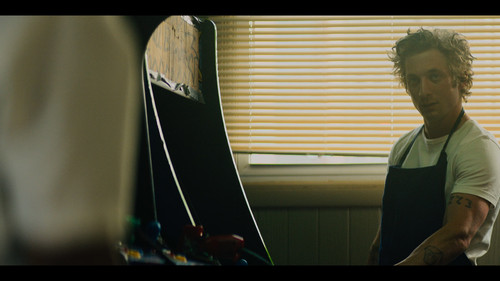 the.bear.s01e01.2160p.web.h265 glhf.mkv 20230701 082200.892.jpg