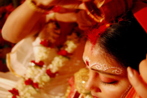 sindoor 3 67 1522825409 304798 khaskhabar.jpg