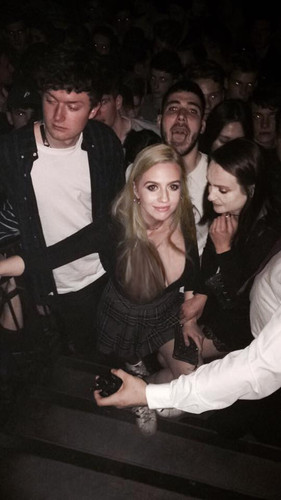 26505205 76E8 4BD4 8B13 C325FA0B1A03.jpg