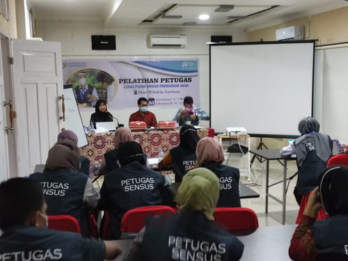 pelatihan petugas SP2020 LF.jpg