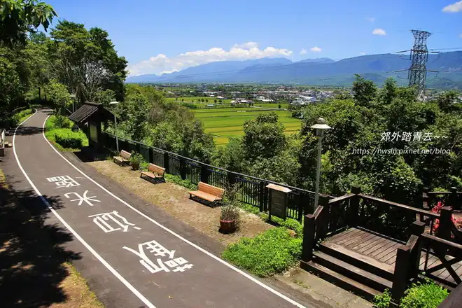 關山自行車道最高點，欣賞綠野平疇