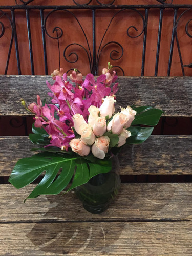 what a wonderful world in a vase1 scaled.jpg