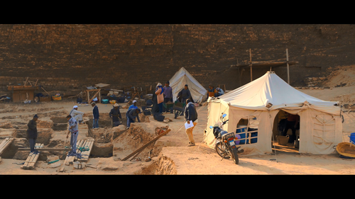 Unknown.The.Lost.Pyramid.2023.1080p.NF.WEB DL.DDP5.1.Atmos.x264 GeTrEKT.mkv snapshot 00.11.54 [2023..png