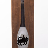 фото телец в слоеном футляре