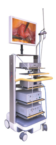 Endoscopy trolley is used in operation theater to hold various units such as (camera, light source, insulation, suction irrigation, monitor, etc.).
Easy to move from place to place and easy to disinfect.