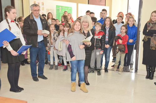 72899512 792917211149788 1914477570498232320 n.jpg