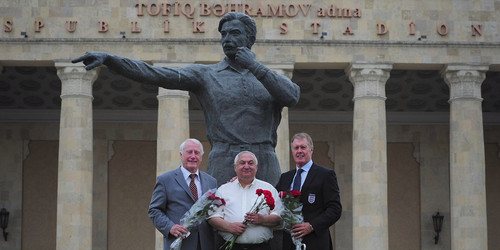 08 Hurst pad 74991.jpg