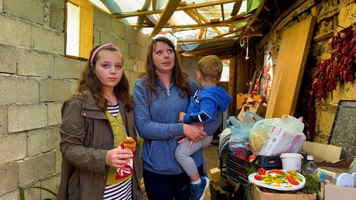 1411 porodica momcilov dimitrovgrad humano.00003301.still001.jpg