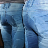 Jeans pissen, Jeanspeeing, Jeanspissing, wet jeans