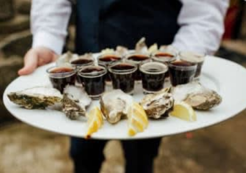 standingroomonlycatering 1.png