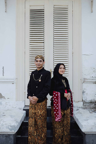 16rp putih min.jpg