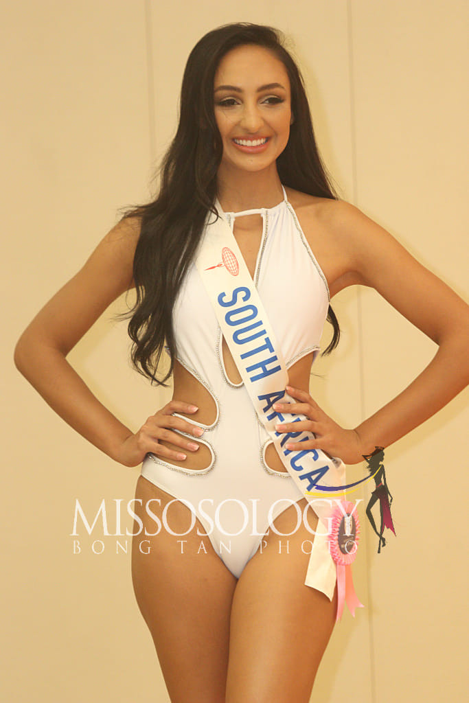 preliminary swimsuit competition & smart casual competition de candidatas a miss international 2022. - Página 3 HnLKLkQ