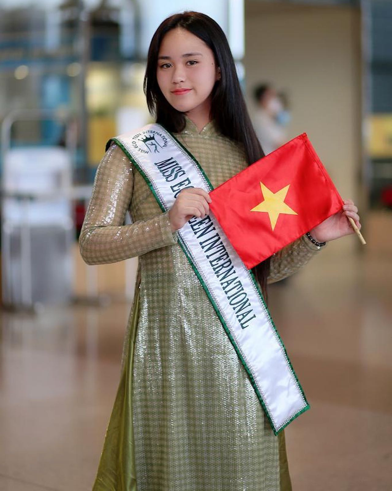 india vence miss eco teen 2022. - Página 3 HnOsSuR