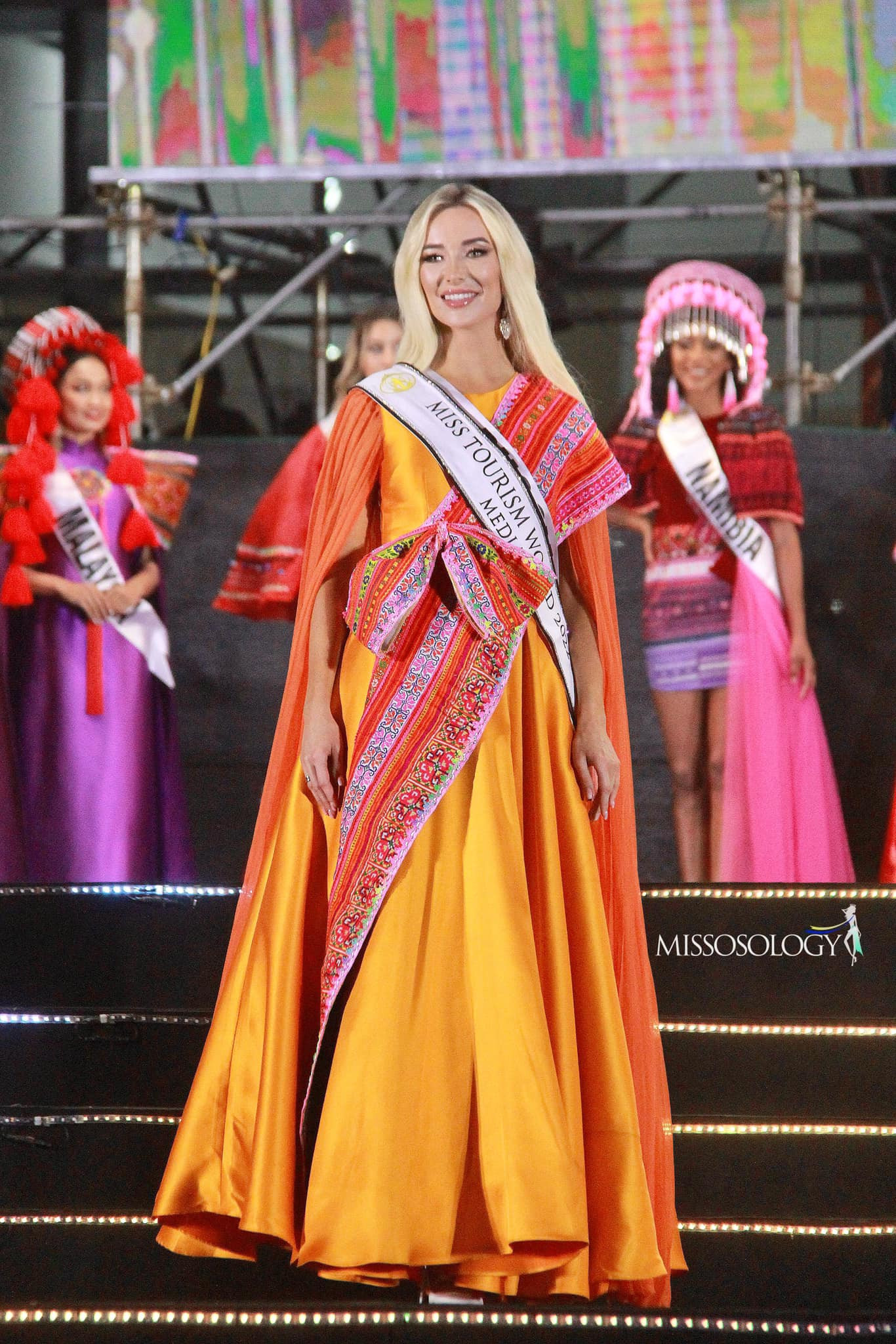 japan vence miss tourism world 2022. - Página 2 HnpuxcJ