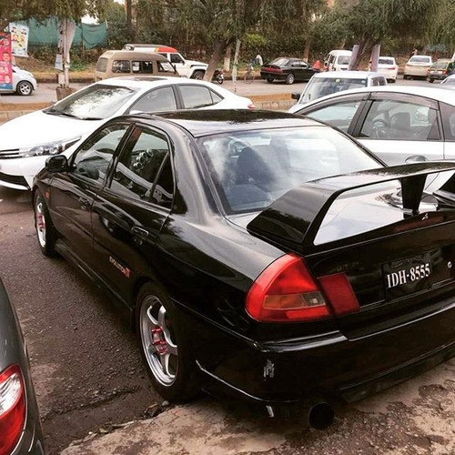 27881211 393184924478461 8809645456503078912 n.jpg