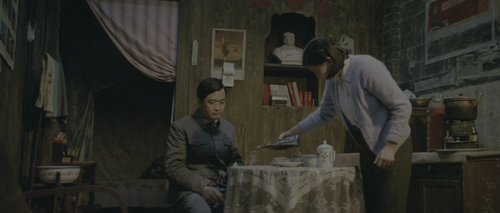 Hibiscus.Town.1987.2160p.Pad HDR.UHD.BluRay.AAC.x265 10bit HDSPad.mp4 20221212 214137.082.png