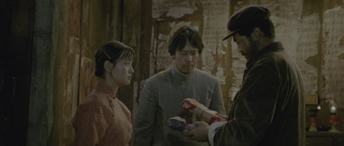 Hibiscus.Town.1987.2160p.Pad HDR.UHD.BluRay.AAC.x265 10bit HDSPad.mp4 20221212 214145.074.png