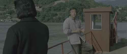 Hibiscus.Town.1987.2160p.HDR.UHD.BluRay.DD1.0.x265 10bit HDS.mkv 20221212 214059.322.png