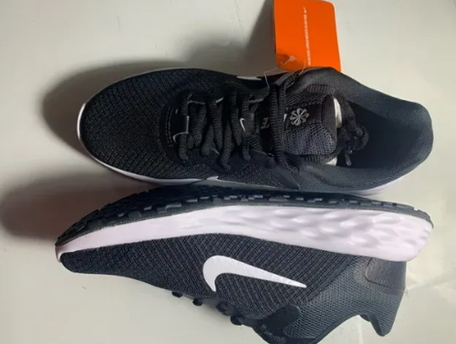 REVIEW TENIS NIKE 3.png