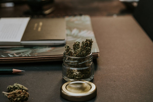 Weed.jpg