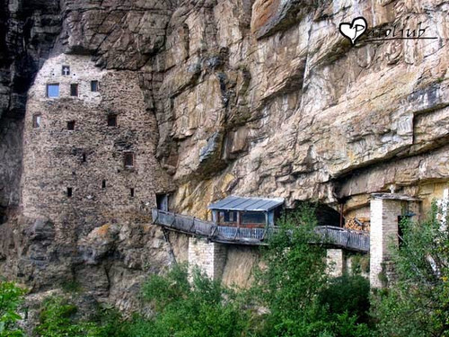 gornja isposnica copy.jpg