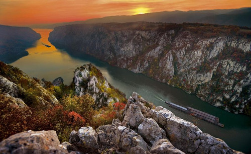 Dunav Gvozdena kapija.jpg