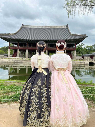 hanbok optimized.jpg