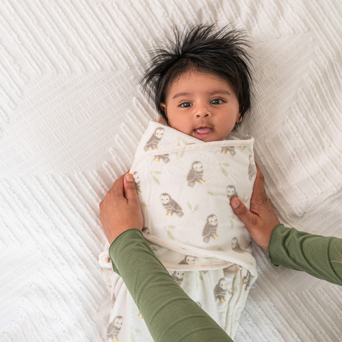 EWSM30006 11 easy swaddle wrap velboa rockland marsh 3pack.jpg