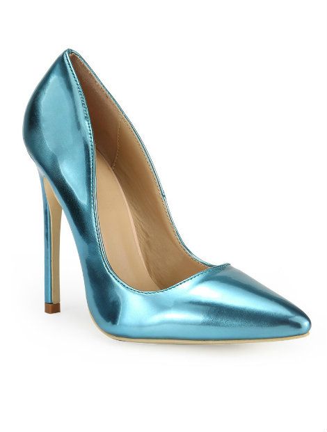 Extensive Wholesale Footwear Supplier: Alanic Wholesale.jpg