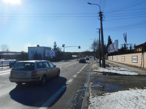 W606.jpg