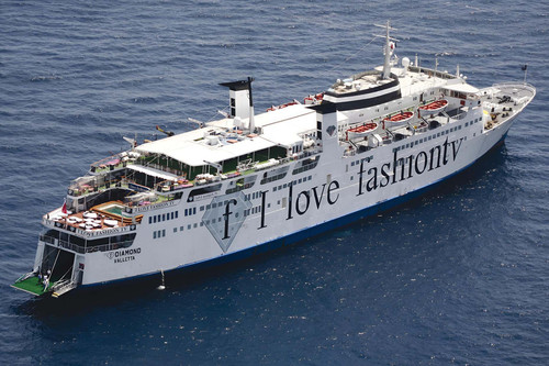 Mega Yacht.jpg