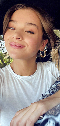 hailee4.jpg