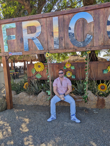 PXL 20230325 194657775.MP (2).jpg