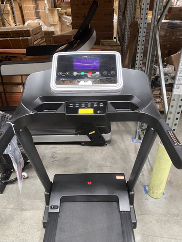 Bolt Treadmill (5).jpg