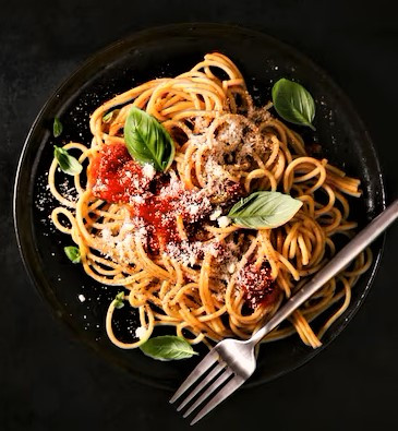 dark plate with italian spaghetti dark 1220 2752.jpg