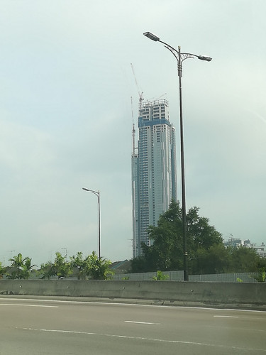 Tower Crane Pahang.jpg