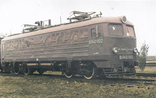 Electric locomotive VL40 002.jpg