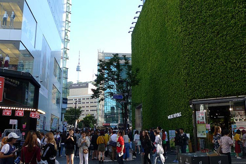 visitseoulkorea seoul myeongdong.jpg