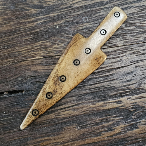 cropped 16855854463963041069120205430090.jpg