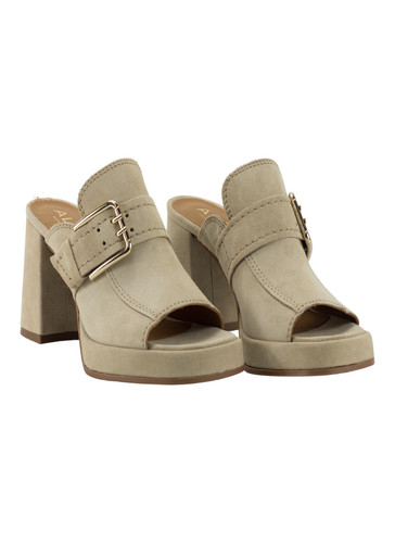 27858 2 PhotoRoom (1).jpg