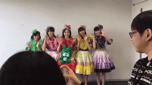 有安ezgif 3 fccab2b6e5.gif