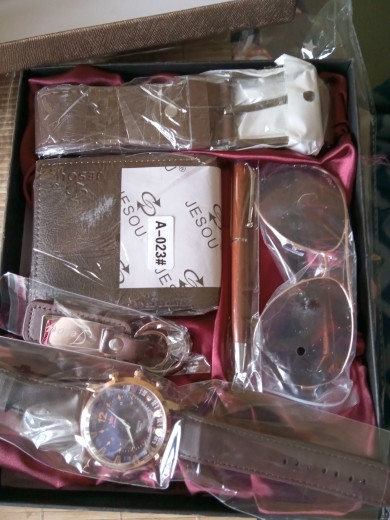 A9d2b26924cd34f418cd56908c489cc32K.jpg