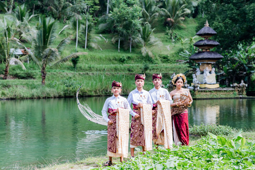 GUS 0755 min min min.jpg