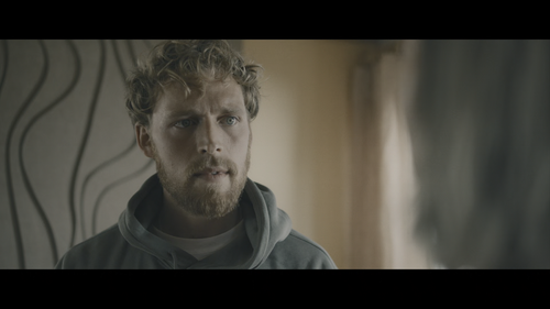 A.Beautiful.Life.2023.1080p.NF.WEB DL.DDP5.1.HDR.H.265 QuaSO.mkv snapshot 00.34.37 [2023.06.01 13.28.png