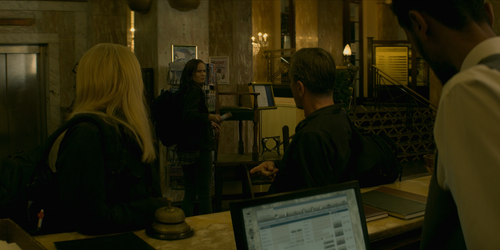 Tin.Star.S03E01.1080p.BluRay.x264 STANNUM.mkv snapshot 16.53.034.png